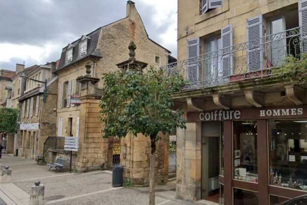 Local commercial à louer de 25 m² à Sarlat-la-Canéda