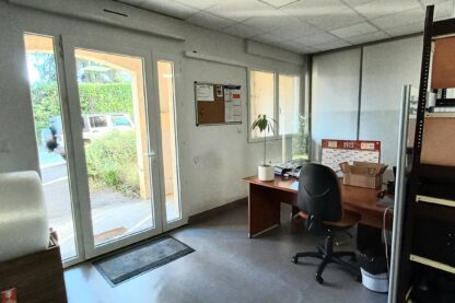 Local commercial à vendre de 100 m² à Sarlat-la-Canéda