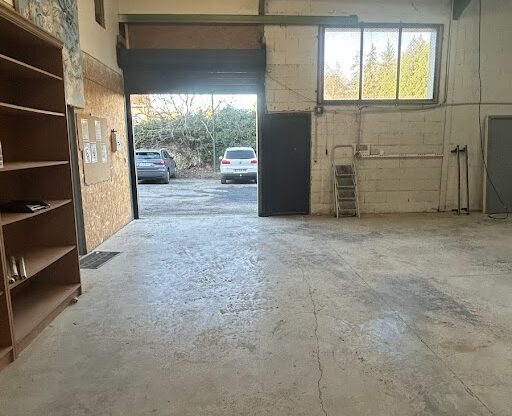 Entrepôt à louer de 300 m² à Sarlat-la-Canéda